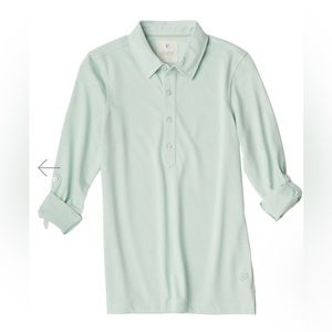 NWT linksoul women’s roll up long sleeve shirt. Size medium, mint color 4 button